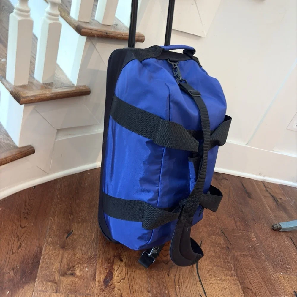 LL Bean 22